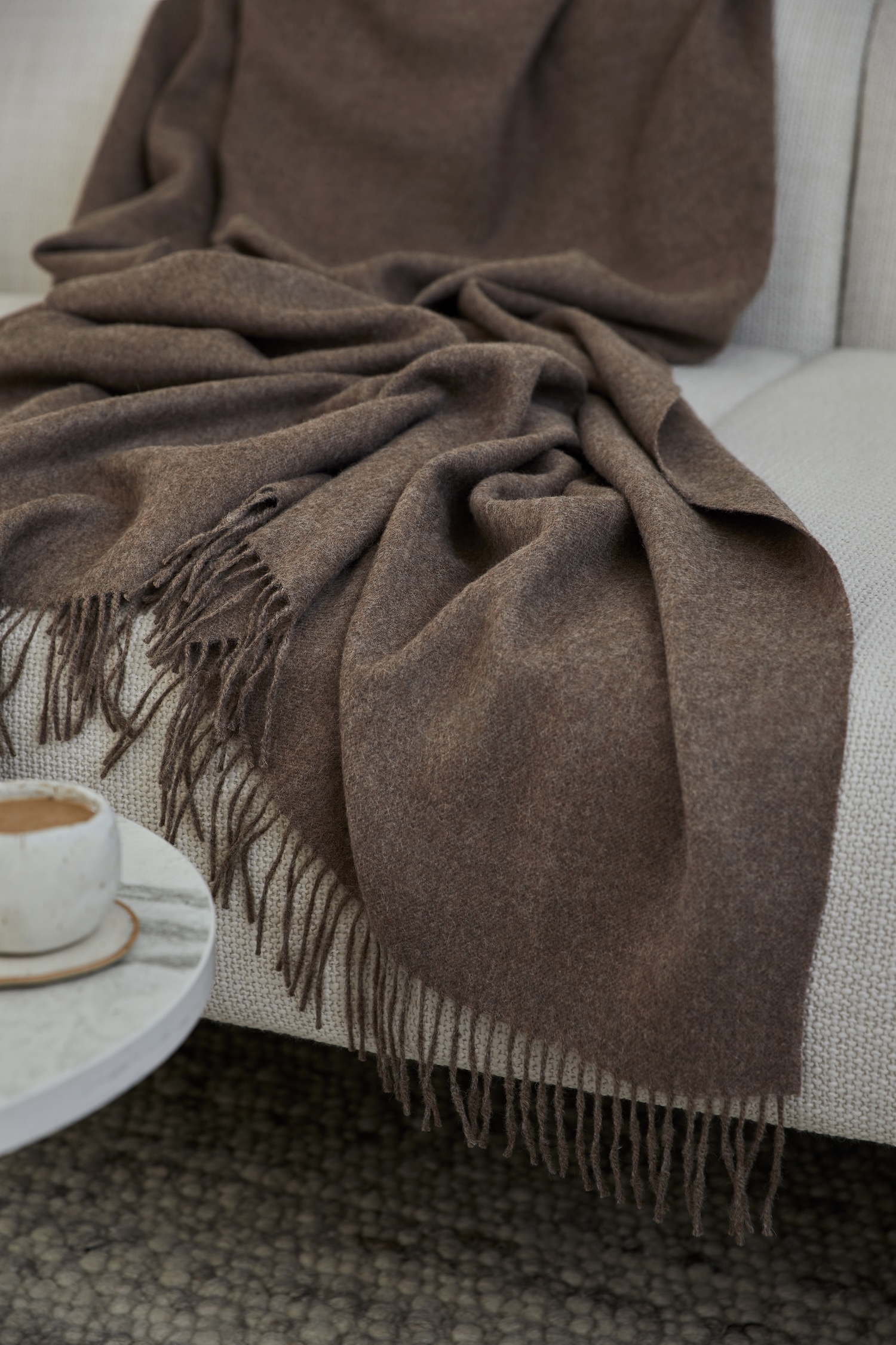 Pled 100% baby alpaca mocha